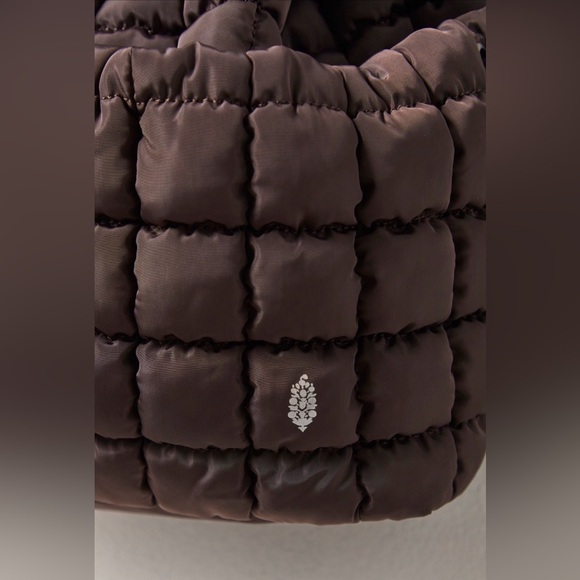 Free People Movement Quilted Hiker Backpack in CHOCOLATE NWT SOLD OUT - Picture 4 of 7
